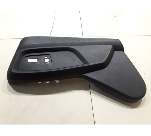 Накладка сиденья передняя правая боковая