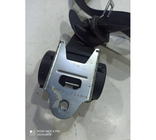 Ремень безопасности (задний правый)