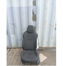 Сиденье переднее левое Сиденье переднее левое