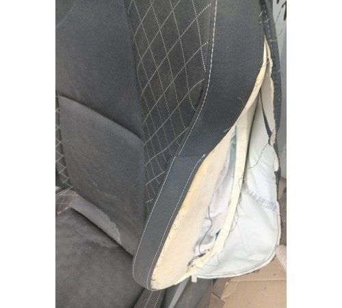 Сиденье переднее левое