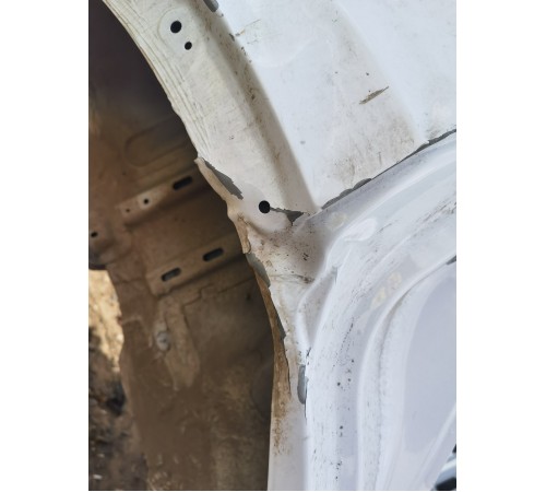 Арка заднего правого крыла