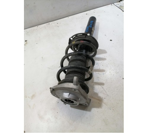 Амортизатор передний правый в сборе