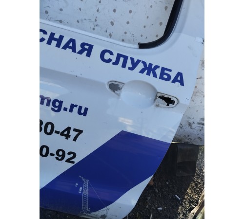 Дверь задняя левая