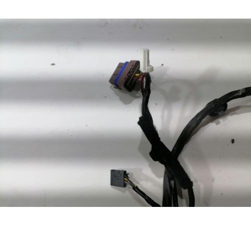 Электропроводка двери задняя правая