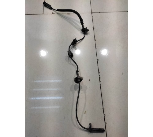 Датчик ABS (передний, правый)