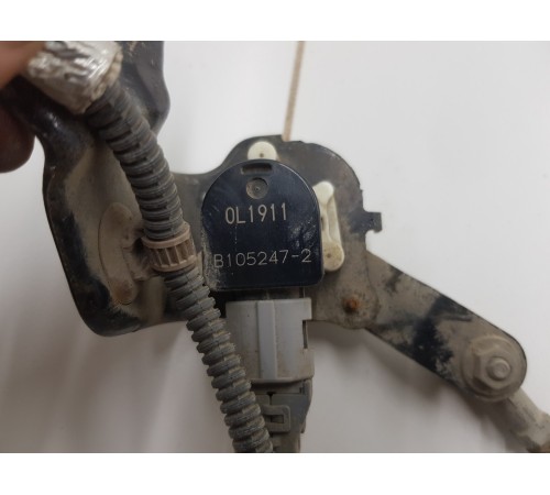 Датчик высоты дорожного просвета задний правый