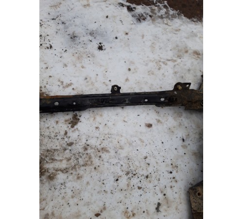 Балка подвески передняя (подрамник)
