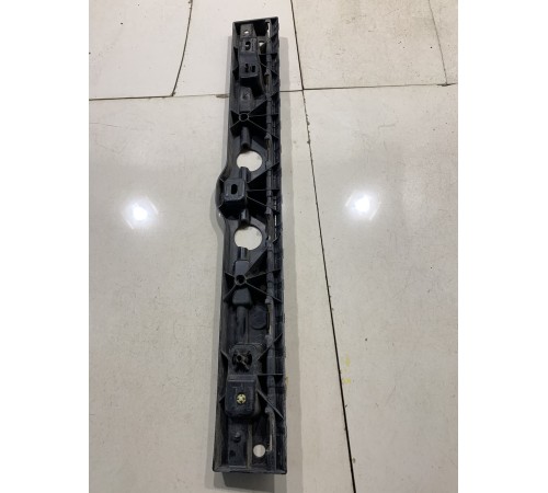 Кронштейн(крепление) передний правый