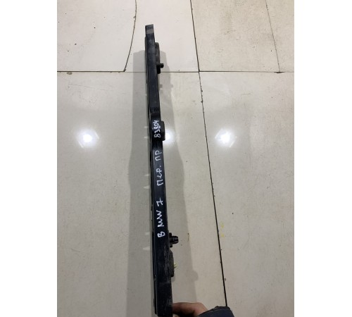 Кронштейн(крепление) передний правый