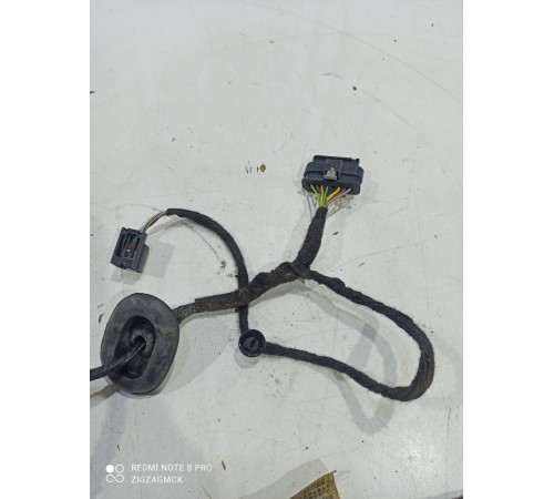 Электропроводка двери (задняя левая)