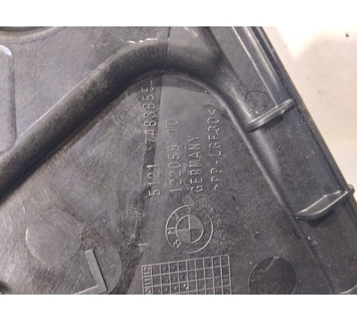 Обшивка двери (задняя левая)