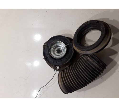 Опора амортизатора(передняя правая)