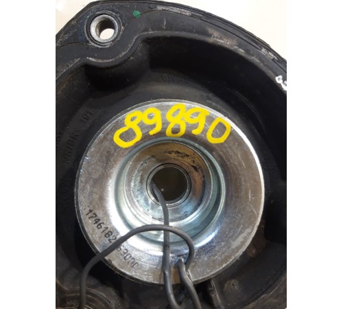 Опора амортизатора(передняя правая)