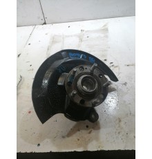 Кулак поворотный передний правый