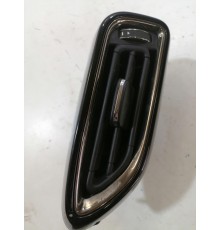 Воздушный дефлектор передний левый