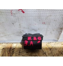 Кнопка стеклоподъемника