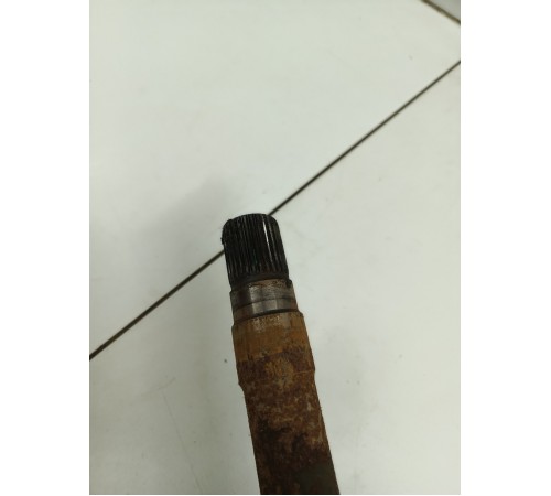 Привод полуось передний правый