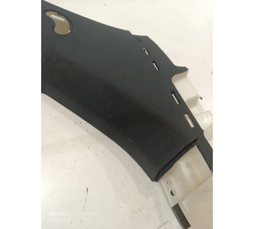 Обшивка задней стойки левая