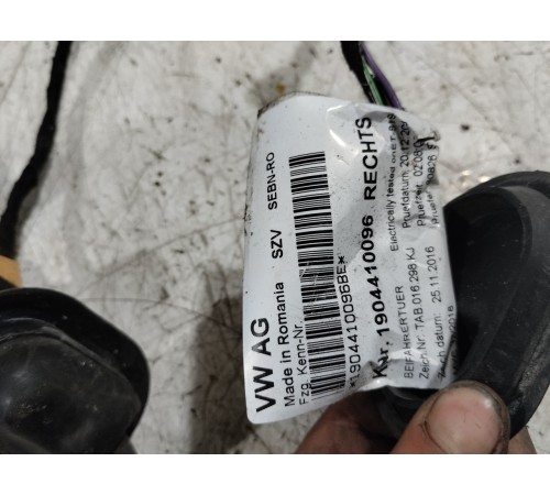 Электропроводка двери передняя правая