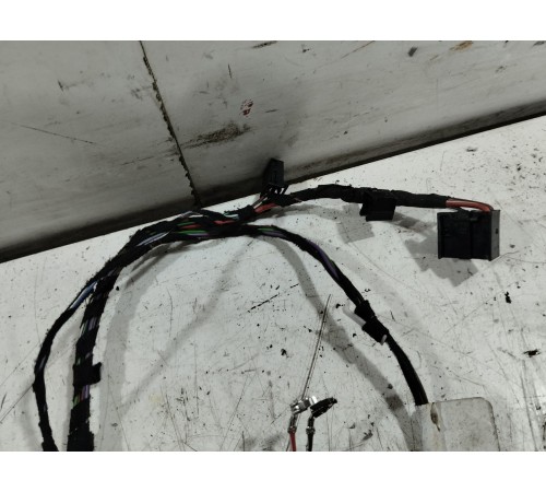 Электропроводка двери передняя правая