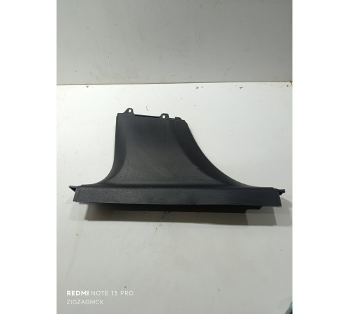 Обшивка центральной стойки левая нижняя