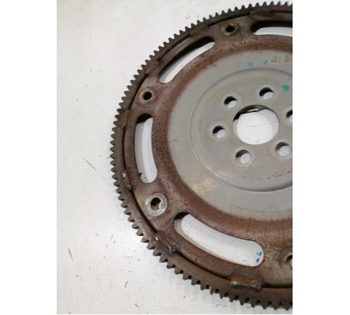 Маховик двигателя