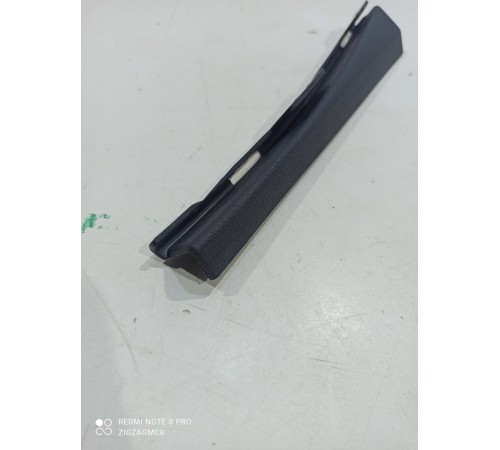 Облицовка стойки (левая)