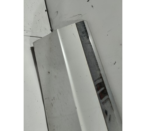 Накладка двери (передняя левая)