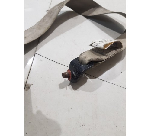 Ремень безопасности 3-й ряд правый