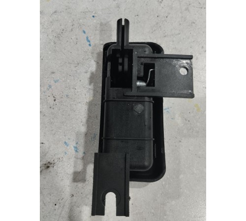 Ручка открывания лючка бензобака