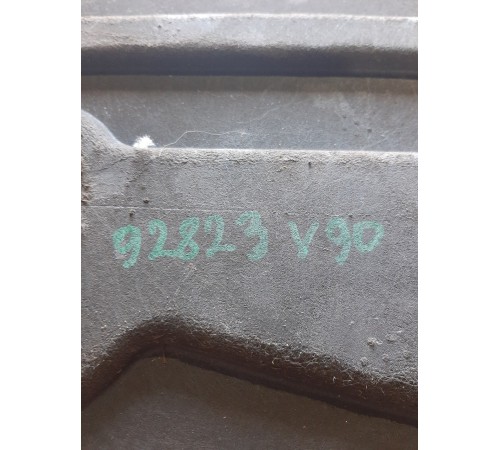 Защита днища(левая)