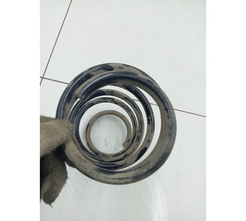 Пружина подвески передняя