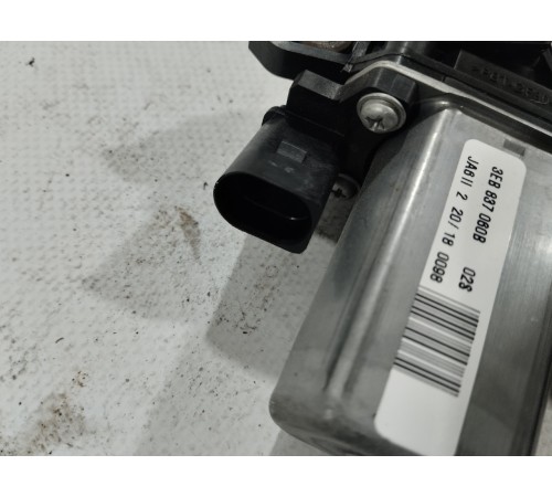 Доводчик двери (передний левый)