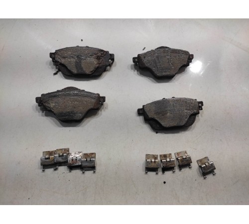 Комплект задних тормозных колодок 2шт