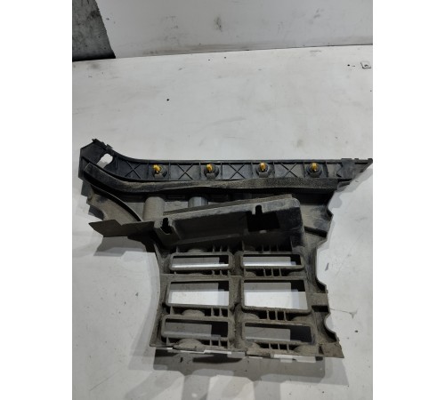 Кронштейн(крепление) заднего бампера левый