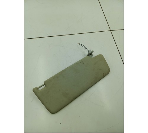 Козырек солнцезащитный левый