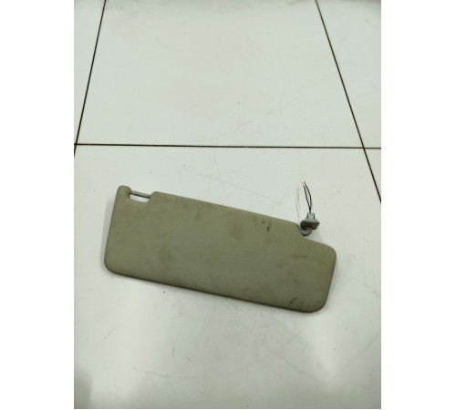 Козырек солнцезащитный левый