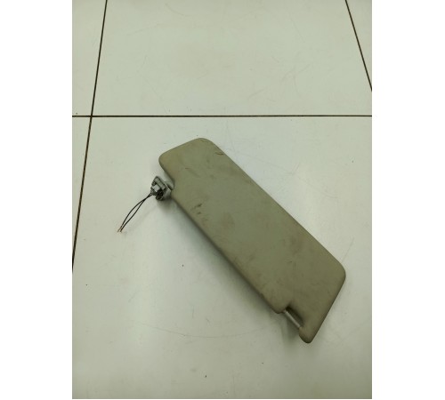 Козырек солнцезащитный левый