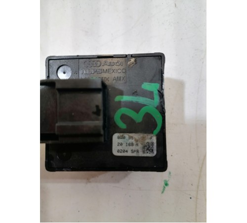 Кнопка стеклоподъемника задняя левая