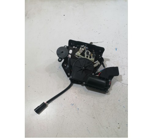 Замок двери багажника