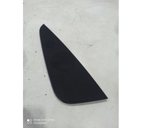 Накладка динамика передняя