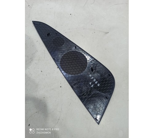 Накладка динамика передняя