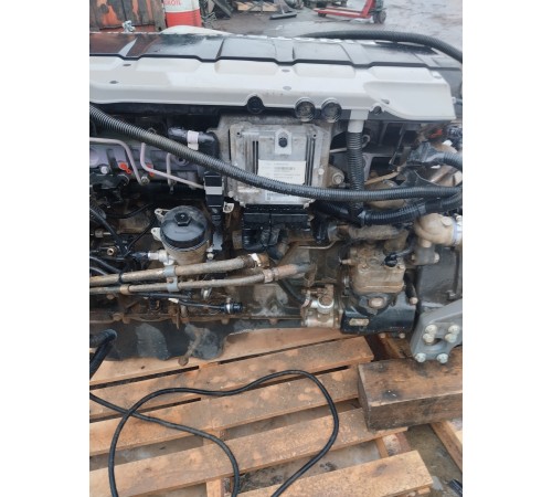 Двигатель в сборе