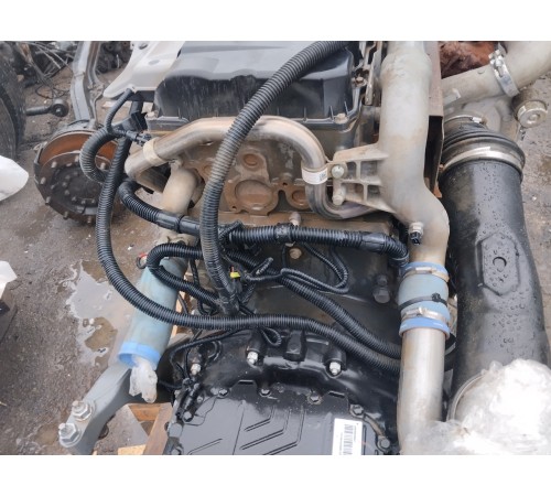 Двигатель в сборе