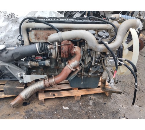 Двигатель в сборе