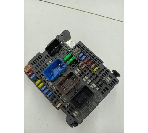 Блок предохранителей