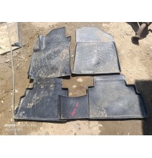 Комплект ковриков салона