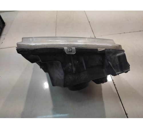 Фара (передняя,правая)