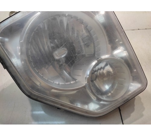 Фара (передняя,правая)