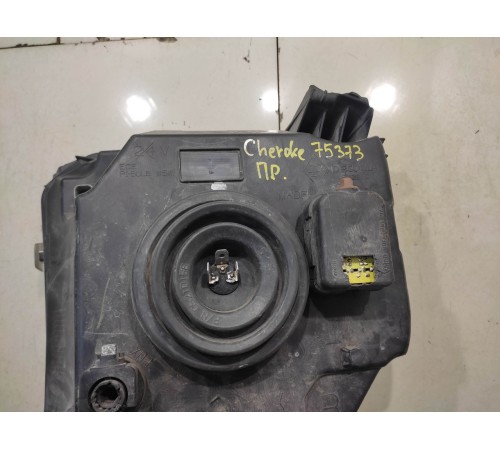 Фара (передняя,правая)